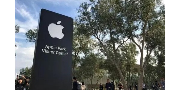 有消息傳蘋果將上調iPhone13價格，以此來抵消上漲的晶圓代工價格